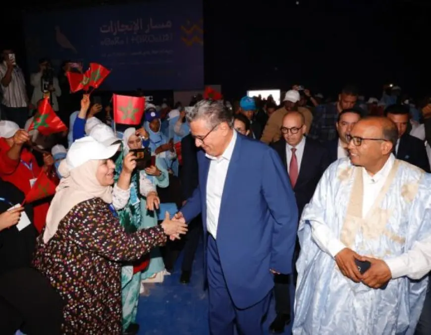 أخنوش يرد على منتقدي الحكومة ويؤكد أولوية العمل على الشعارات
