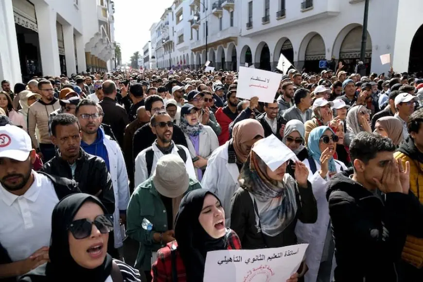 الجامعة الوطنية للتعليم تدعو نساء ورجال التعليم إلى الاستعداد لمواصلة الاحتجاج