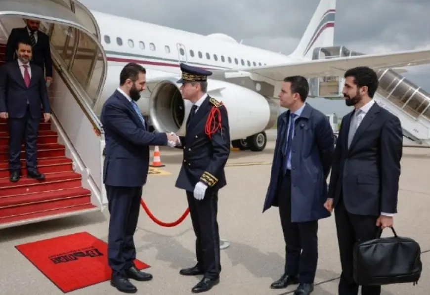 في أول زيارة له إلى أوروبا.. الرئيس السوري يحل بباريس لبحث الإعمار والتعاون الأمني