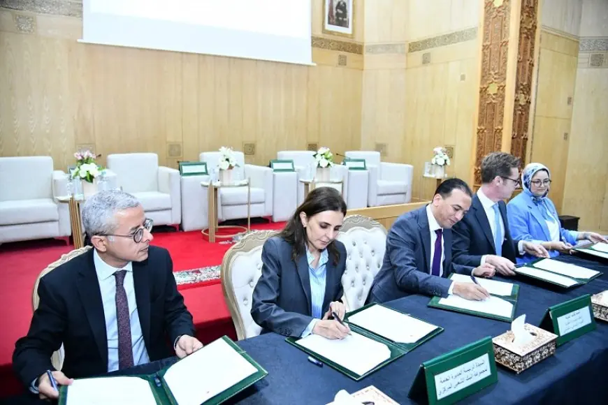 شراكة رقمية بين كتابة الدولة للصناعة التقليدية وMastercard والبنك الشعبي لدعم الحرفيين