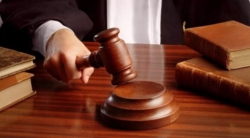 قاضي التحقيق يأمر بحجز ممتلكات مسؤولين ومنتخبين متابعين بتبديد أموال عامة