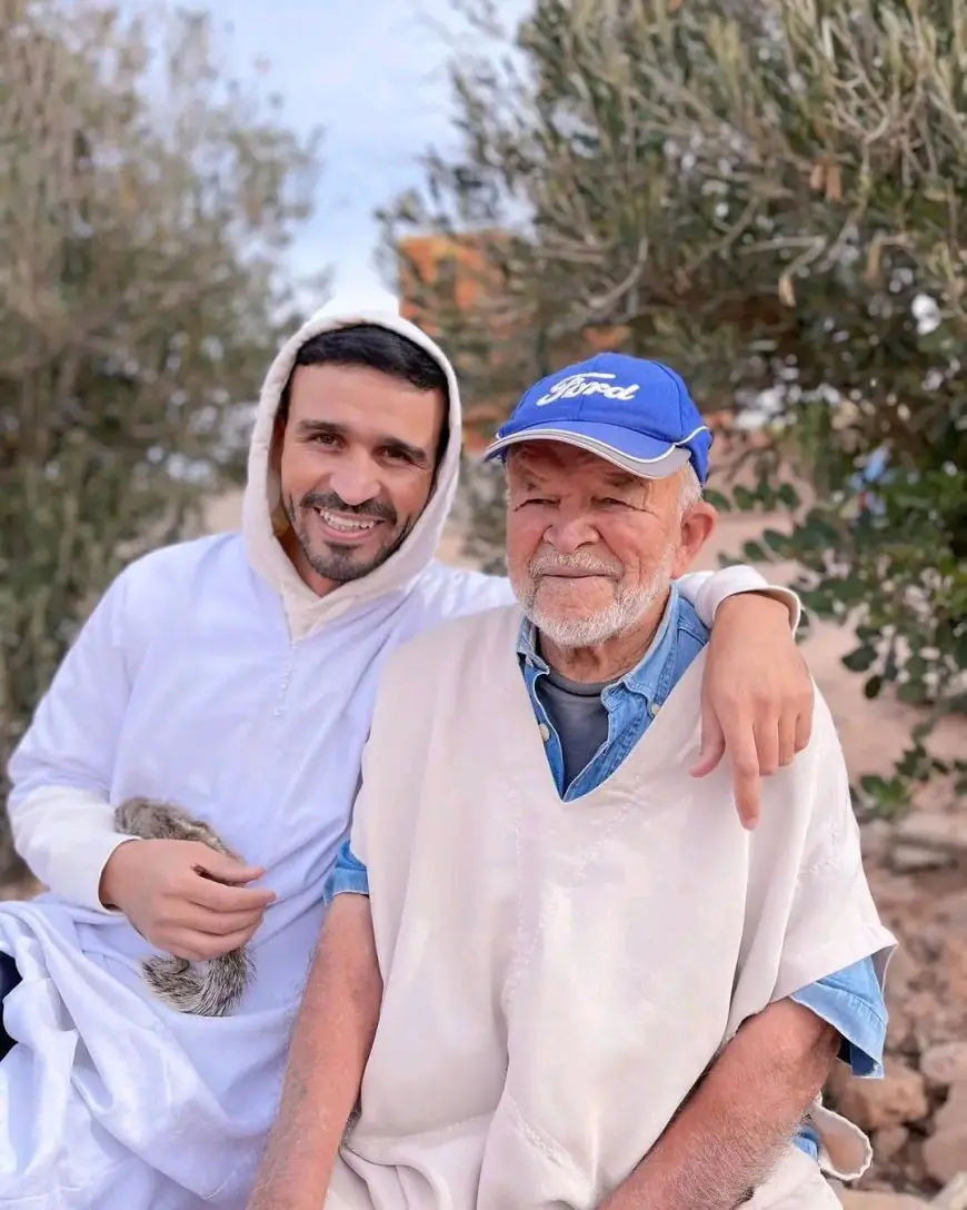 وفاة والد صانع المحتوى عبد الرحمن الرايس صاحب برنامج "العاديون"