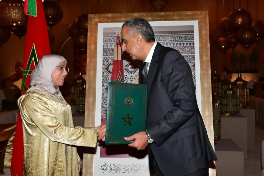 حموشي يستقبل أسر شهداء الأمن الوطني ويسلمهم دعما سكنيا وماليا