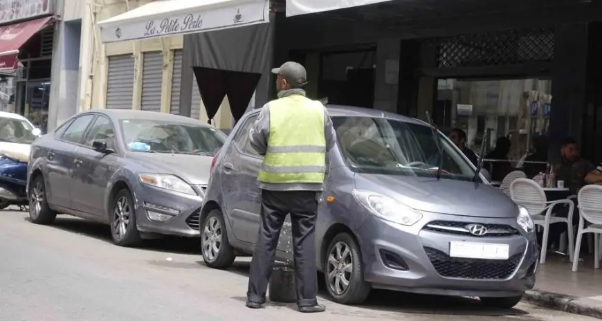 مطالب برلمانية بوضع حد لفوضى حراس السيارات بالدار البيضاء