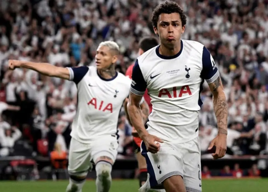 توتنهام يهزم مانشستر يونايتد ويتوج بلقب الدوري الأوروبي