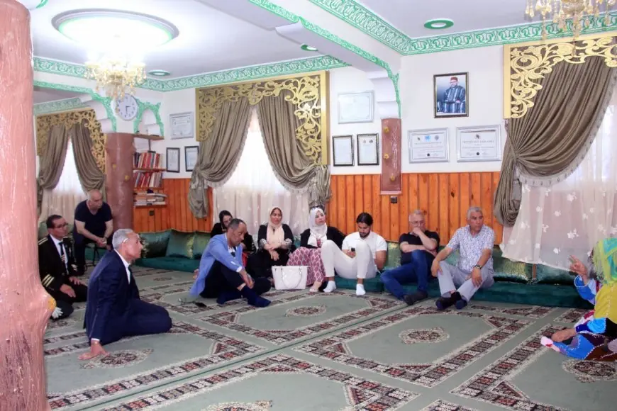وفد هولندي يزور الزاوية الكركرية بالناظور في رحلة للتقارب الروحي والثقافي