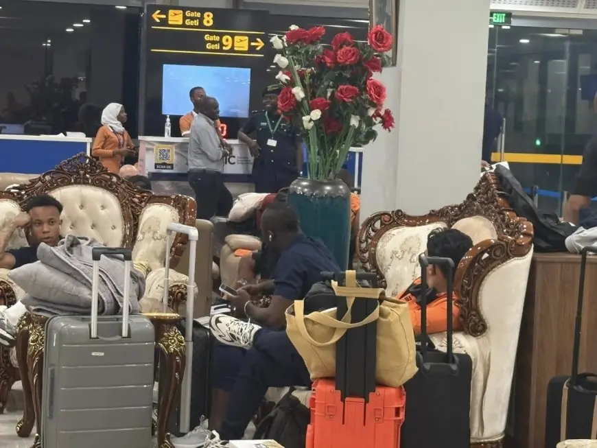 نهضة بركان تحتج على تأخير بعثتها وتغيير حصتها التدريبية في زنجبار