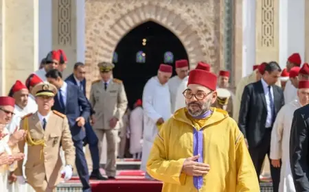الملك محمد السادس يؤدي صلاة عيد الأضحى بمدينة تطوان