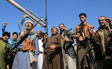الحوثيون ينددون بالضربات الأميركية على إيران ويعتبرونها إعلان حرب