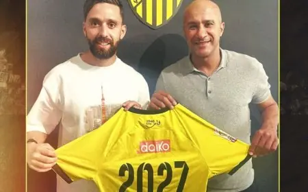 المغرب الفاسي يجدد عقد لاعبه أشرف هرماش