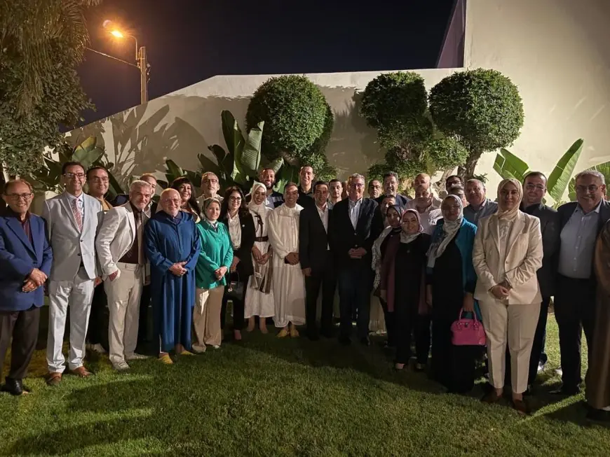 أخنوش يعقد لقاءا تواصيا مع "أحرار سوس"