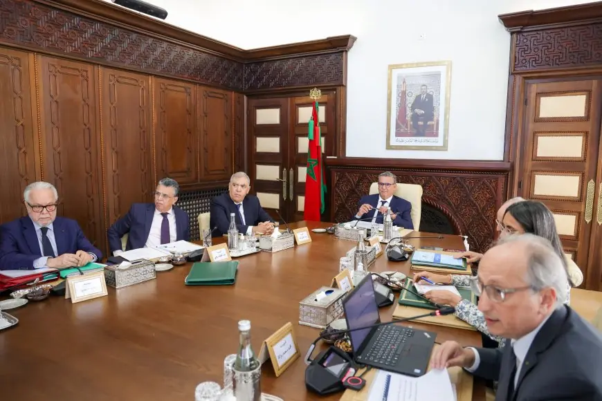 مجلس الحكومة يصادق على مشروع المرسوم المتعلق بتحديد اختصاص المؤسسات الجامعية وأسلاك الدراسات العليا