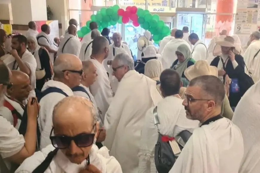 الحجاج المكفوفون يعودون إلى المغرب بعد أداء مناسك الحج