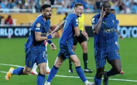 الهلال السعودي يحقق فوزاً تاريخياً على مانشستر سيتي ويبلغ ربع نهائي كأس العالم للأندية