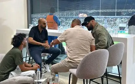 اسقبال الركراكي لإلياس المالكي يثير الجدل