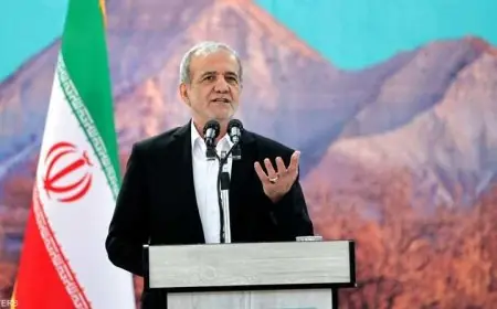 الرئيس الإيراني يتهم إسرائيل بمحاولة اغتياله ويؤكد انفتاحه على الحوار النووي مع واشنطن