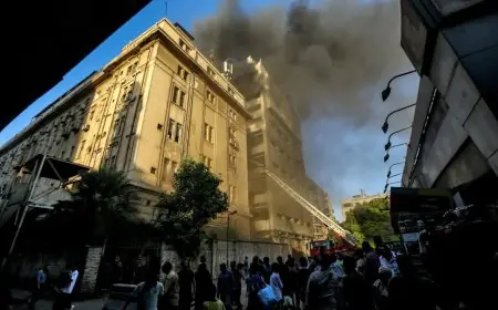 حريق سنترال رمسيس يودي بحياة 4 موظفين ويؤثر على خدمات الاتصالات بمصر