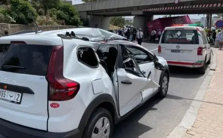 سقوط حاوية يخلف 6 إصابات في صفوف ركاب سيارة أجرة بسلا
