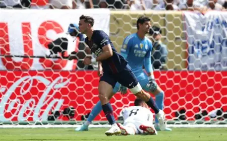 باريس سان جيرمان يقسو على ريال مدريد برباعية ويبلغ نهائي كأس العالم للأندية