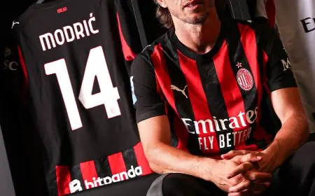 رسميا.. ميلان يعلن تعاقده مع النجم الكرواتي لوكا مودريتش