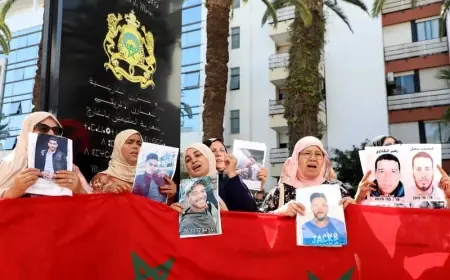 أسر مغاربة مفقودين في ليبيا تحتج بالرباط للمطالبة بالكشف عن مصير أبنائها