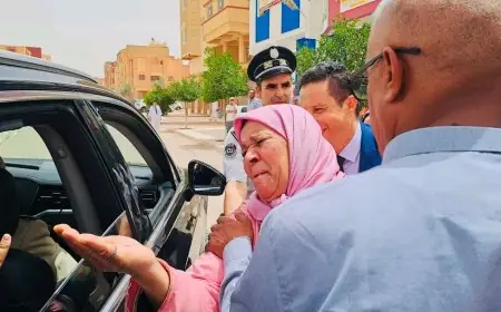 صرخة أم في الرشيدية تحرج وزير الصحة وتكشف هشاشة الرعاية لذوي الاحتياجات الخاصة