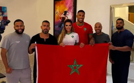 الملاكم الدولي أنطوني جوشوا  يعبّر عن حبه العميق للمملكة المغربية ولجلالة الملك