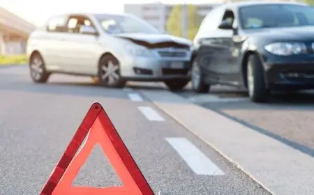 لوحات ترقيم متكررة تكشف شبكة تستهدف تعويضات التأمين عن حوادث السير