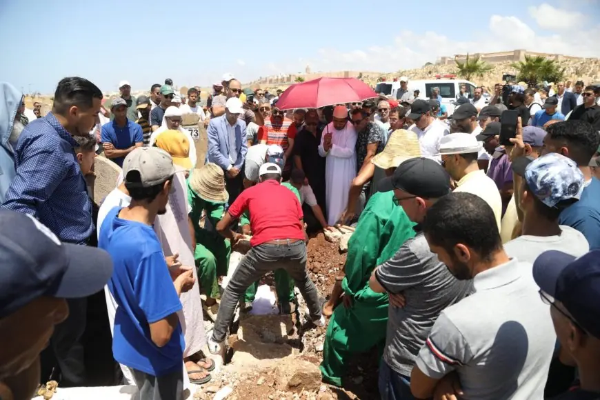 جثمان عبد العالي الرامي يوارى الثرى بالرباط وسط حضور مدني واسع