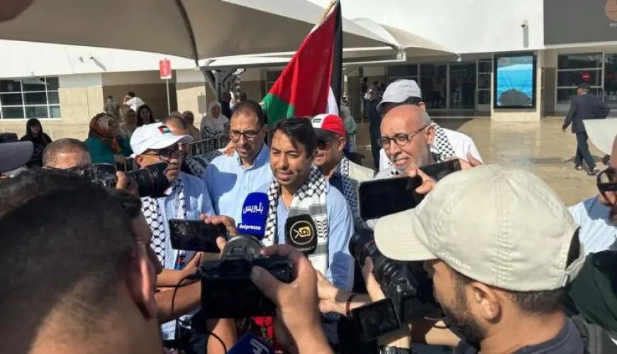 الصحافي محمد البقالي يصل إلى المغرب بعد ترحيله من قبل إسرائيل