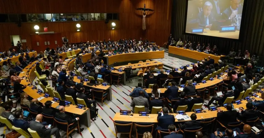 في مؤتمر حل الدولتين.. لندن تلوح بالاعتراف بفلسطين ما لم تتوقف حرب غزة