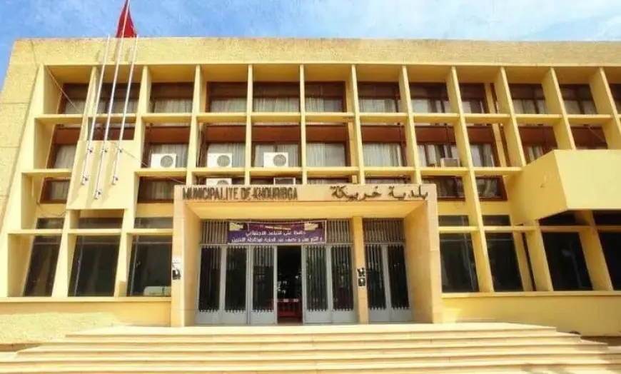 مستشارة بجماعة خريبكة تطالب بفتح تحقيق في "فوضى الشواهد الإدارية"