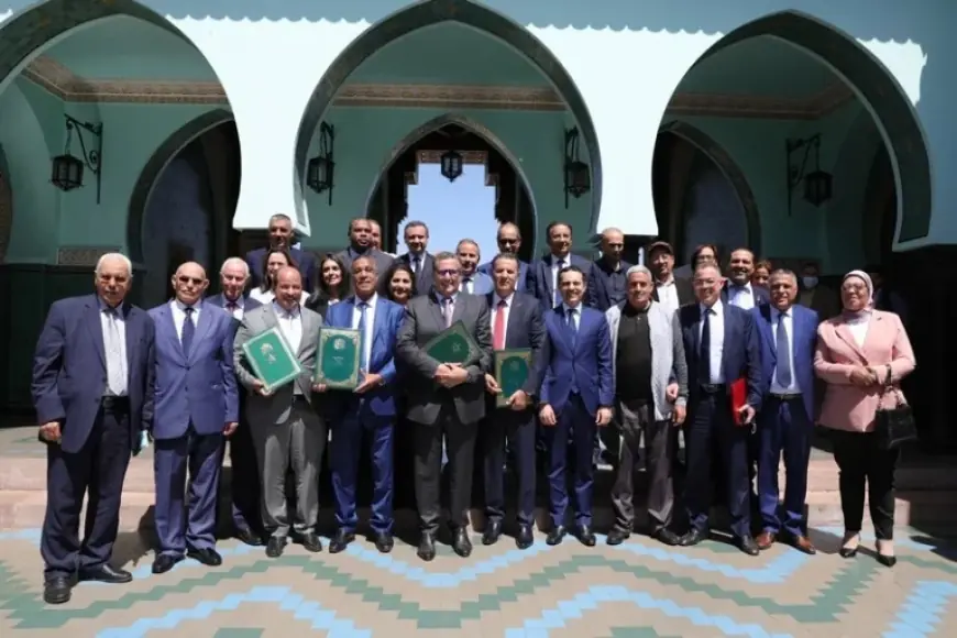 الحكومة تصرف الدفعة الثانية من الزيادة العامة للأجور بالقطاع العام