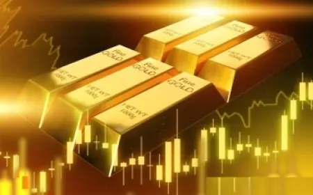 الذهب يرتفع بفعل تراجع الدولار وسط آمال خفض الفائدة الأمريكية