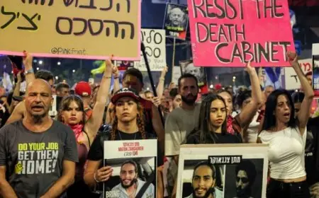 آلاف المتظاهرين في تل أبيب ضد توسيع الحرب في غزة