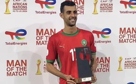 بلعمري يتوج بجائزة أفضل لاعب في نصف نهائي "الشان" أمام السنغال