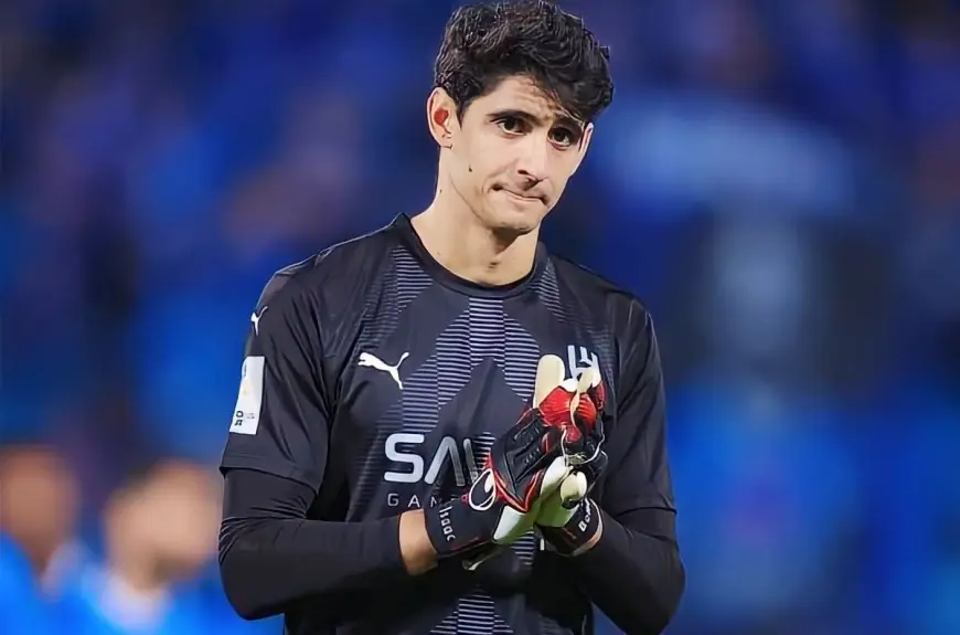 الهلال يستعد لتعويض غياب بونو المرتقب