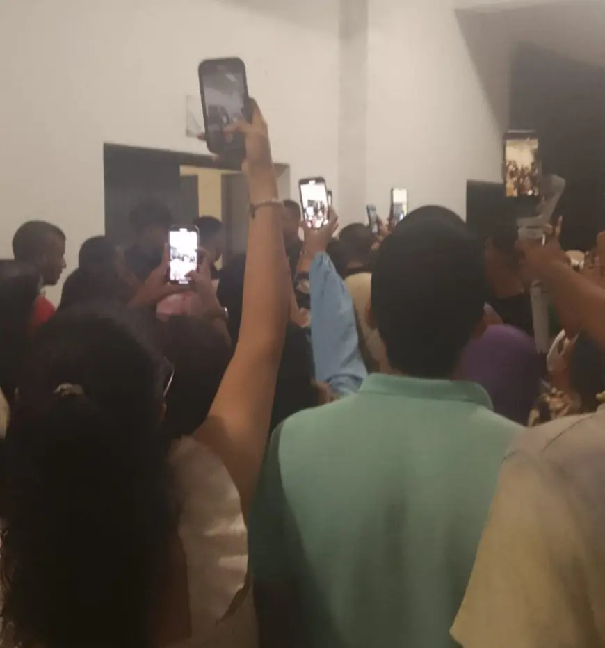 هروب منظم سهرة بأكادير يسائل الجماعة حول منح تراخيص تنظيم السهرات بمسرح الهواء الطلق
