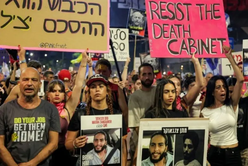 آلاف المتظاهرين في تل أبيب ضد توسيع الحرب في غزة