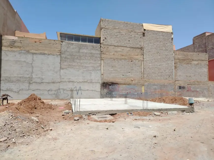 هل قامت مؤسسة العمران وجماعة تسلطانت بالتستر على بقع أرضية؟