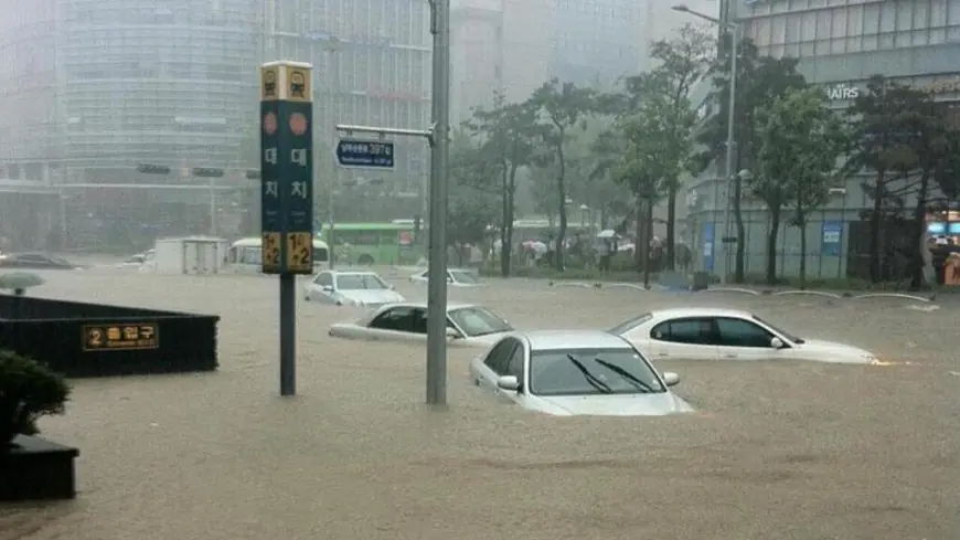 أمطار غزيرة تغرق العاصمة الكورية سيول وتتسبب في وفاة 3 أشخاص