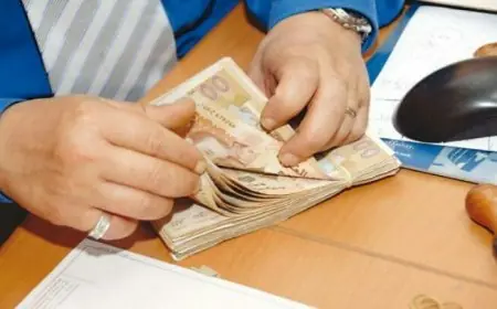 تراجع عجز السيولة البنكية بنسبة 7,48%