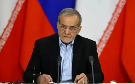 الرئيس الإيراني: الغرب لا يستطيع أن يوقفنا ومن ينوي السوء لنا لا يستطيع عرقلة طريقنا