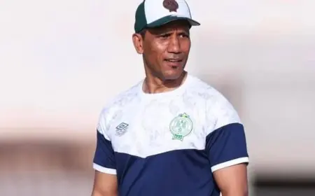 الرجاء الرياضي يعين الجنوب إفريقي ديفيد فادلو مدربا جديدا للفريق الأول