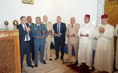 لجنة ملكية بحضور الوالي رشيد بنشيخي توزّع هبات على أضرحة بمراكش في الذكرى الـ27 لوفاة الحسن الثاني