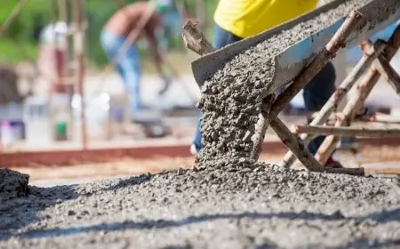 ارتفاع مبيعات الإسمنت والقروض العقارية يعزز انتعاش قطاع البناء بالمغرب