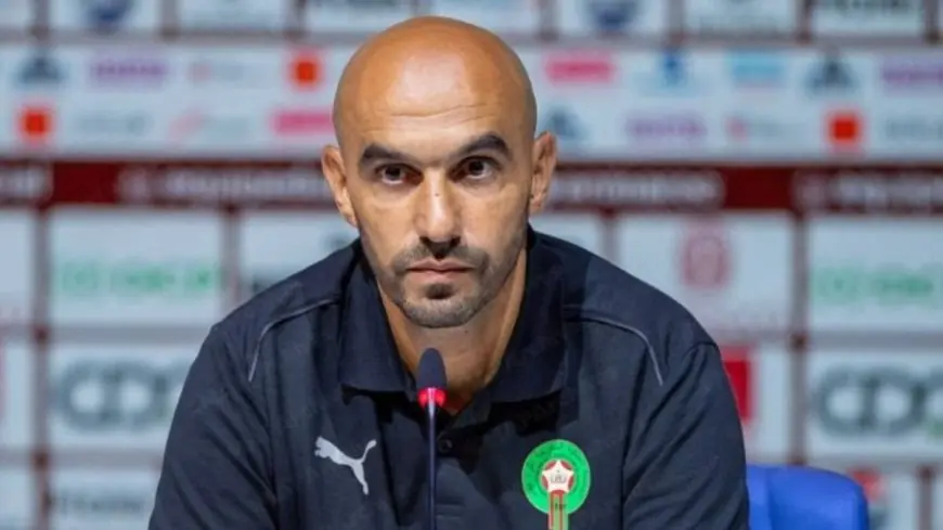 الركراكي يوضح تصريحاته حول وجدة ويشيد بالروح القتالية لأسود الأطلس أمام زامبيا