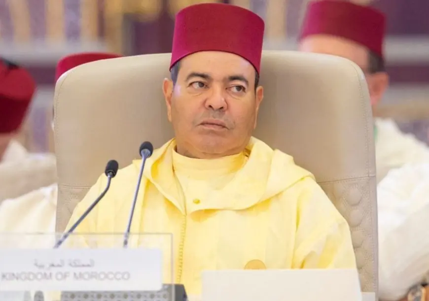 الأمير مولاي رشيد يحل بالدوحة لتمثيل الملك محمد السادس في القمة العربية الإسلامية الطارئة