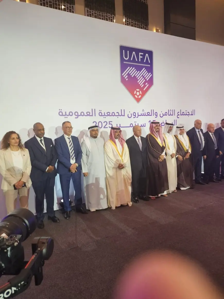 إعادة انتخاب فوزي لقجع عضوا بالتزكية في المجلس التنفيذي للاتحاد العربي لكرة القدم