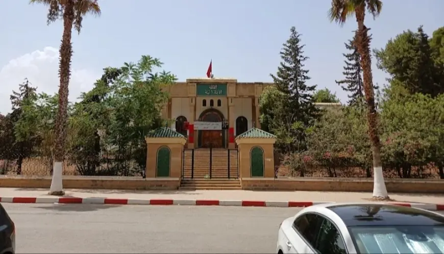 صفرو.. النيابة العامة تتابع متهما بالنصب في قضية “كريمات” سيارات الأجرة